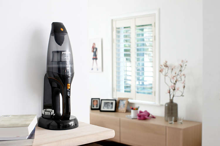 aspirateur_a_main_pourquoi_il_vous_en_faut_un