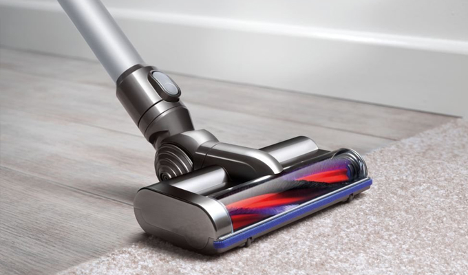 aspirateur_balai_dyson_v6_motorisee