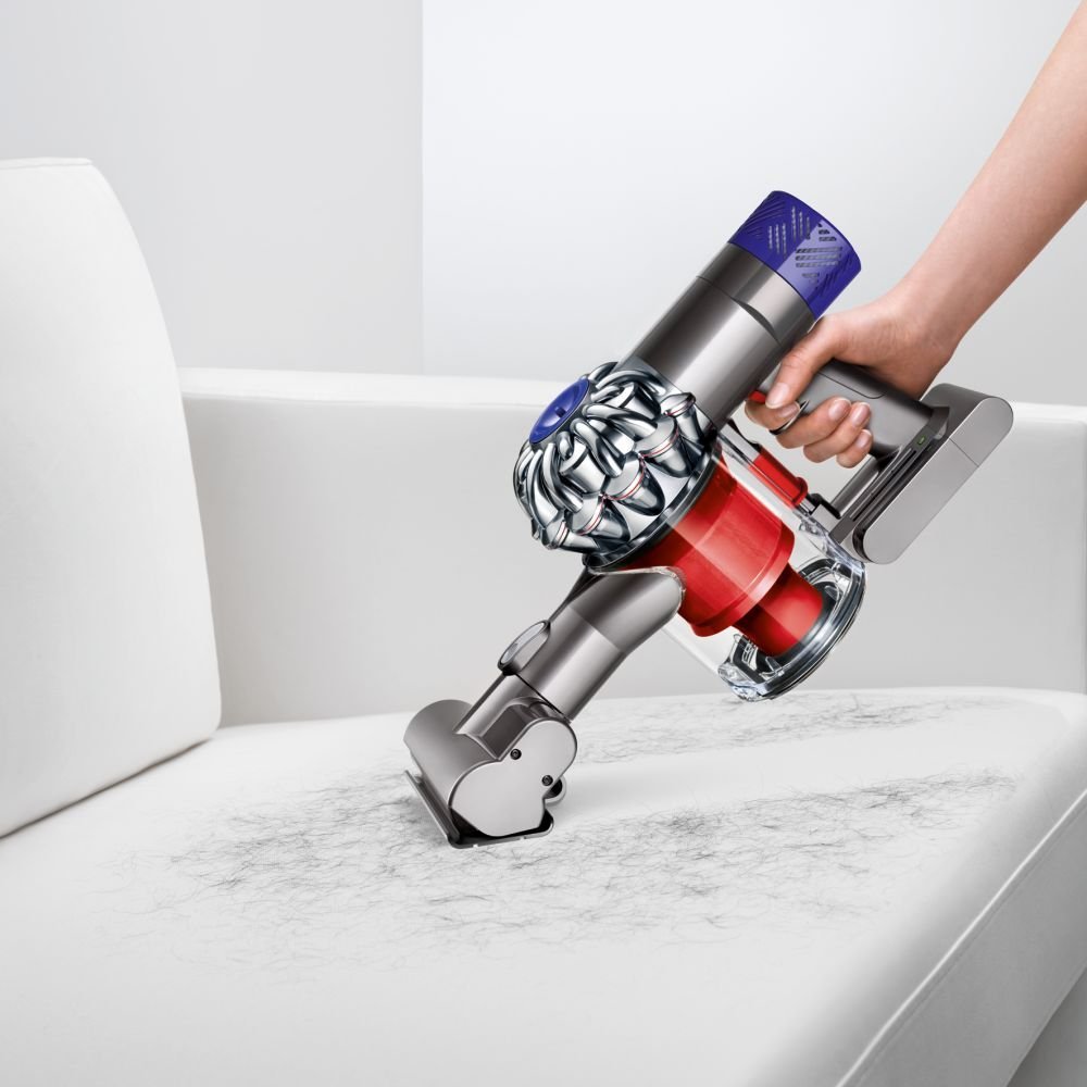 dyson_v6_total_clean_aspirateur_balai_aspirateur_main